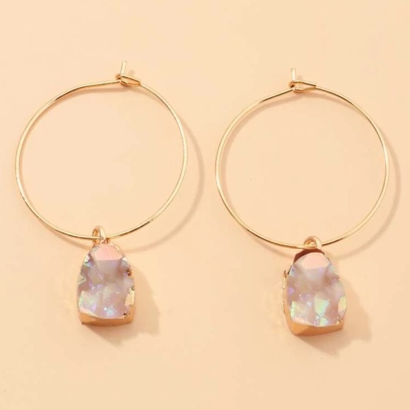 NEW Gold Hoop Earrings with iridescent druzy stone - Picture 2 of 4